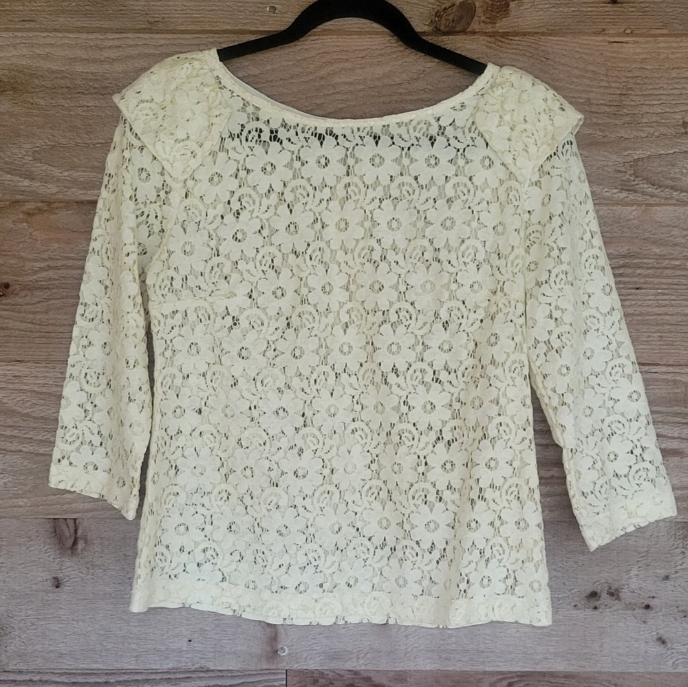 Pins and Needles Sheer Cream Lace Shirt Size Small